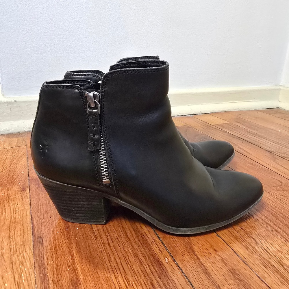 Frye Boot Judith Heel Ankle Bootie Black Leather Womens 7.5 Zipper Sides